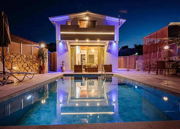 וילה Monalisa Plános